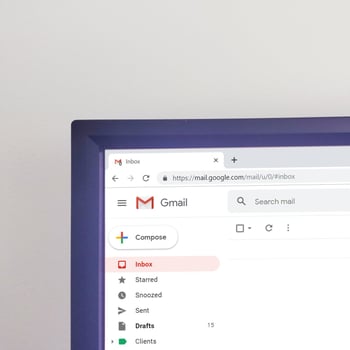 How to Write an Email to a College Admissions Office: The Ultimate Sample